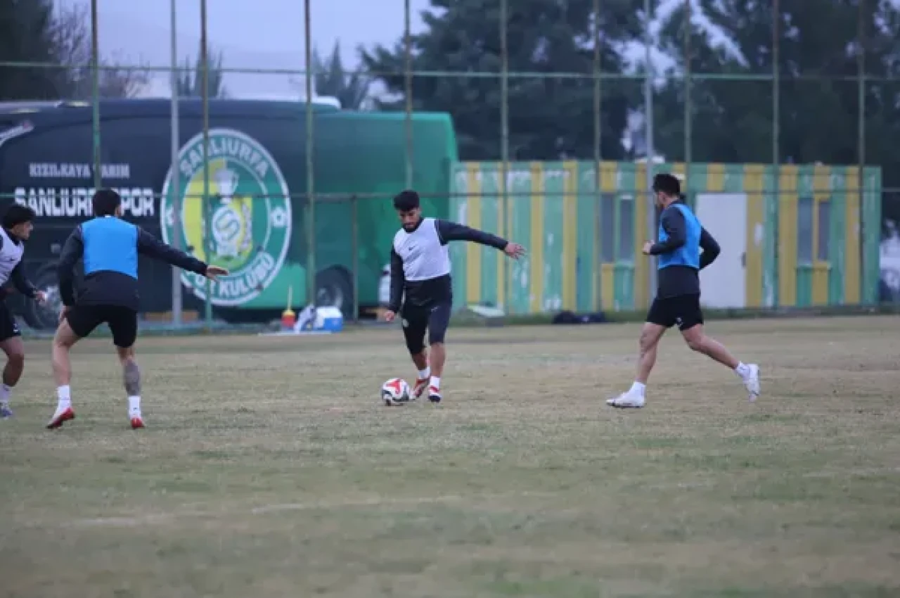 Şanlıurfaspor, ikinci antrenmanını taktik çalışmalarla başarıyla tamamladı!