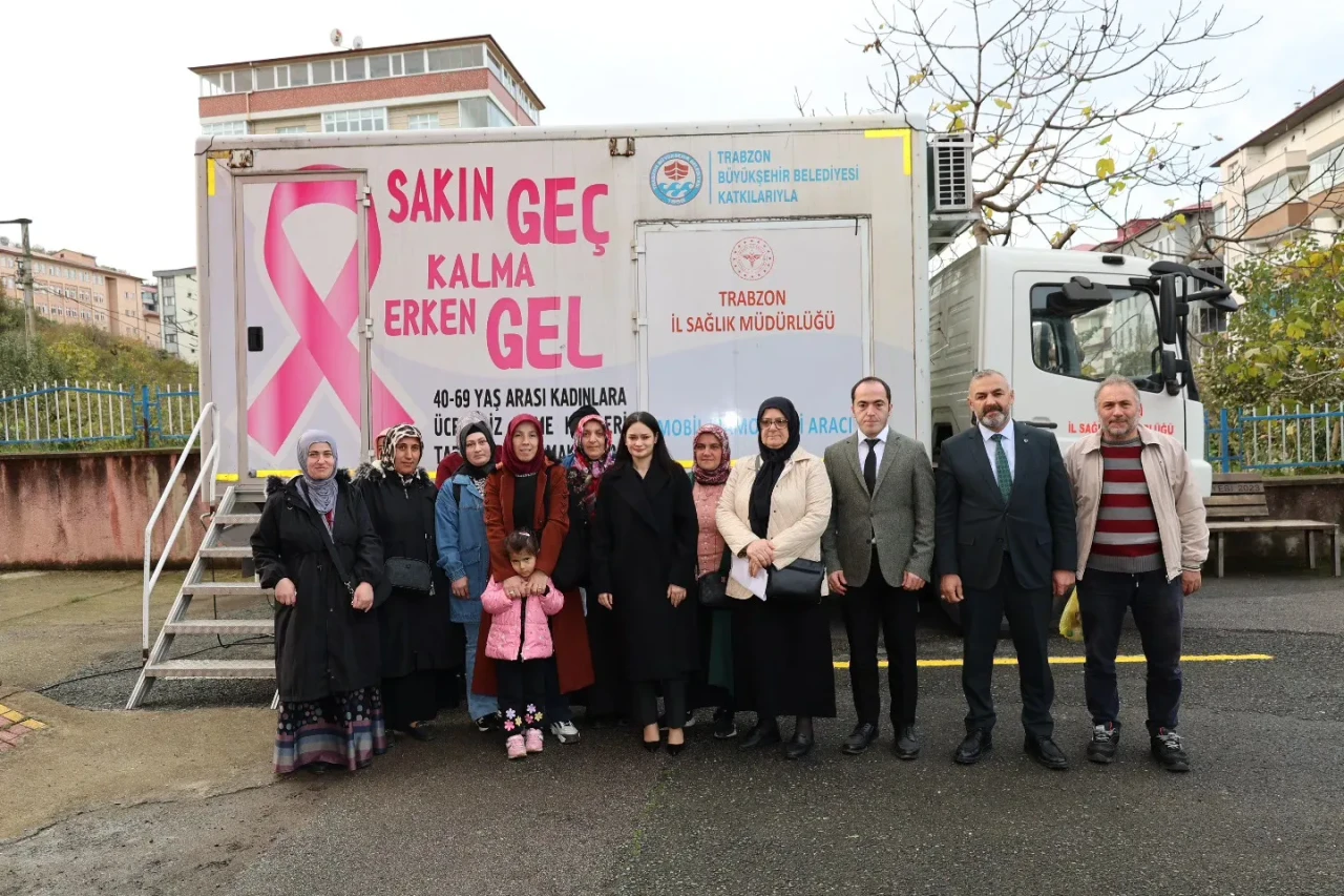 Arsin’de Mobil Mamografi Aracı Hizmet Vermeye Başladı
