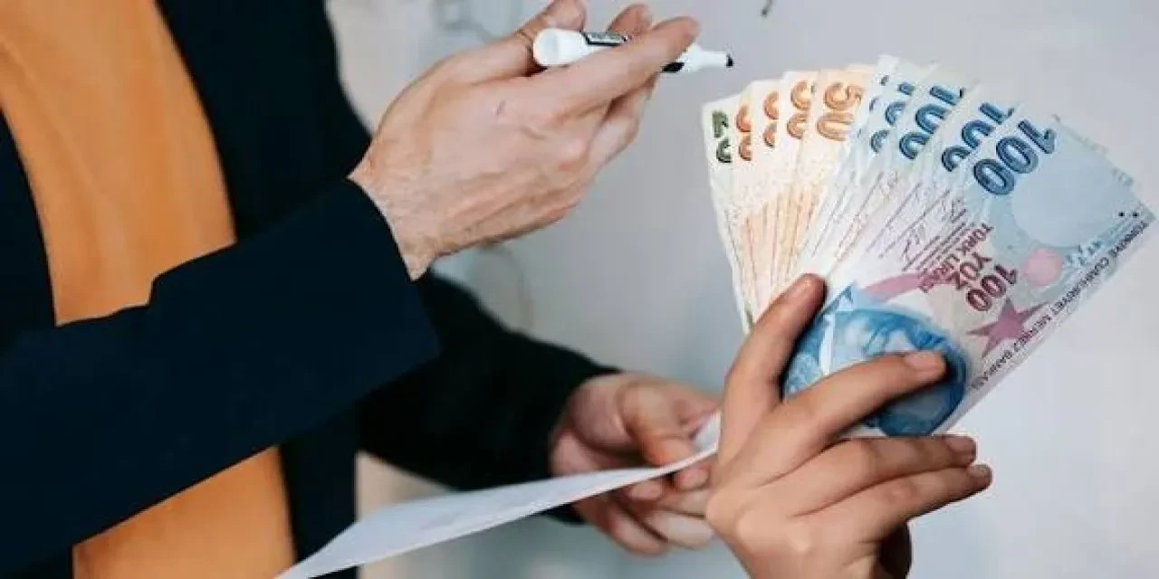 Rize'de Öğretmenlere Rekor Promosyon: Ziraat Bankası'ndan 85 Bin TL'lik Anlaşma!