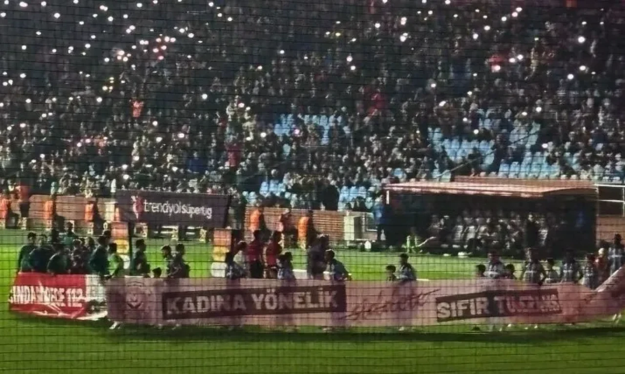 Trabzonspor ve Konyaspor'dan kadına şiddete karşı anlamlı mesaj