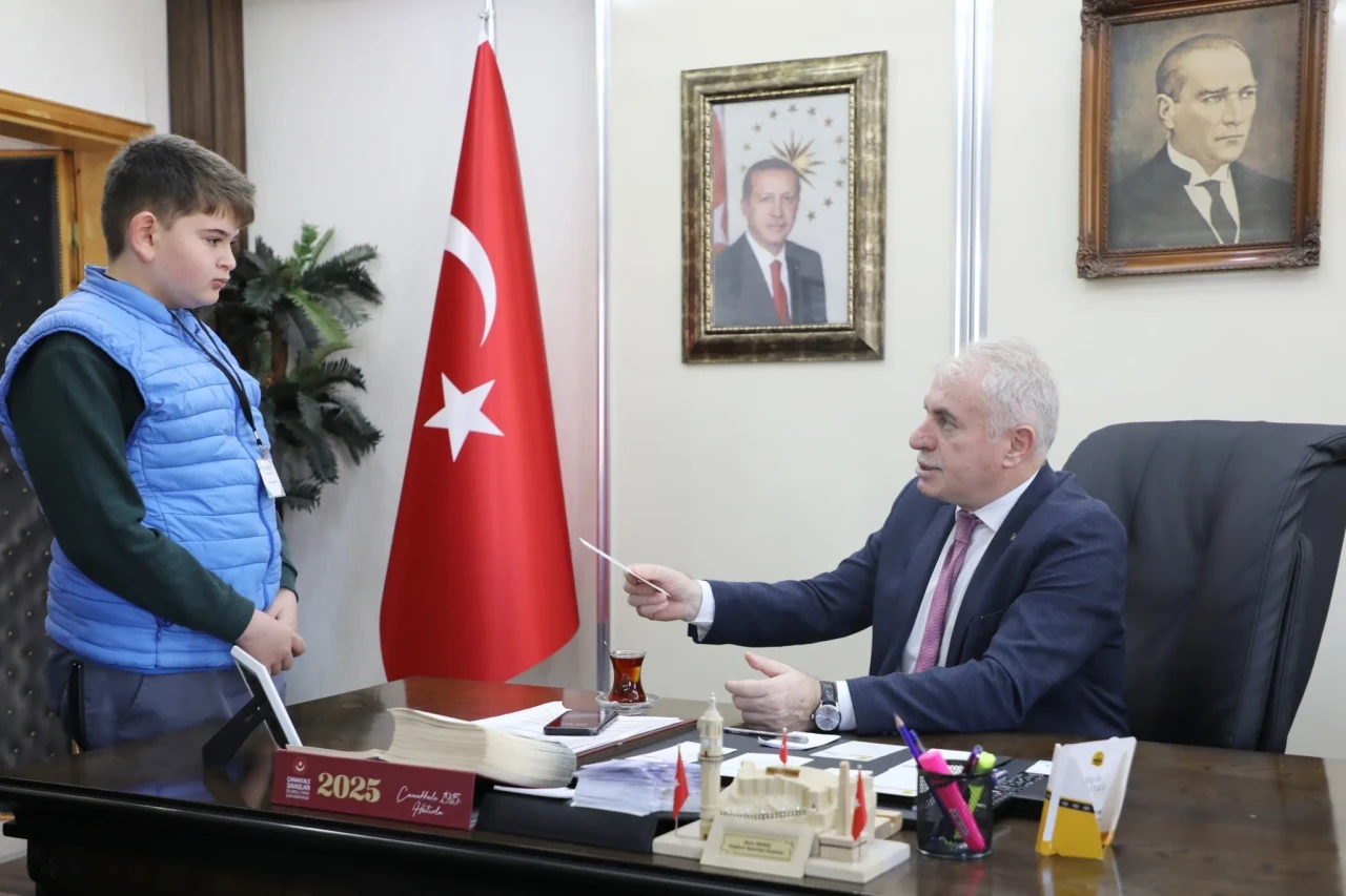 Engelliler Günü'nde Öğrenci Başkanlık Görevini Üstlendi