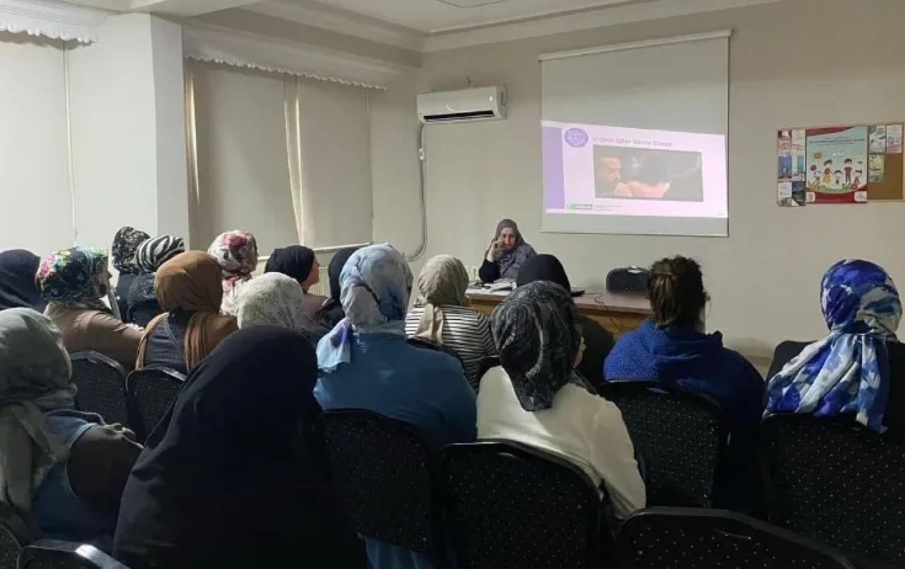 Trabzon'da Alkol Bağımlılığı Semineriyle Farkındalık Artırıldı