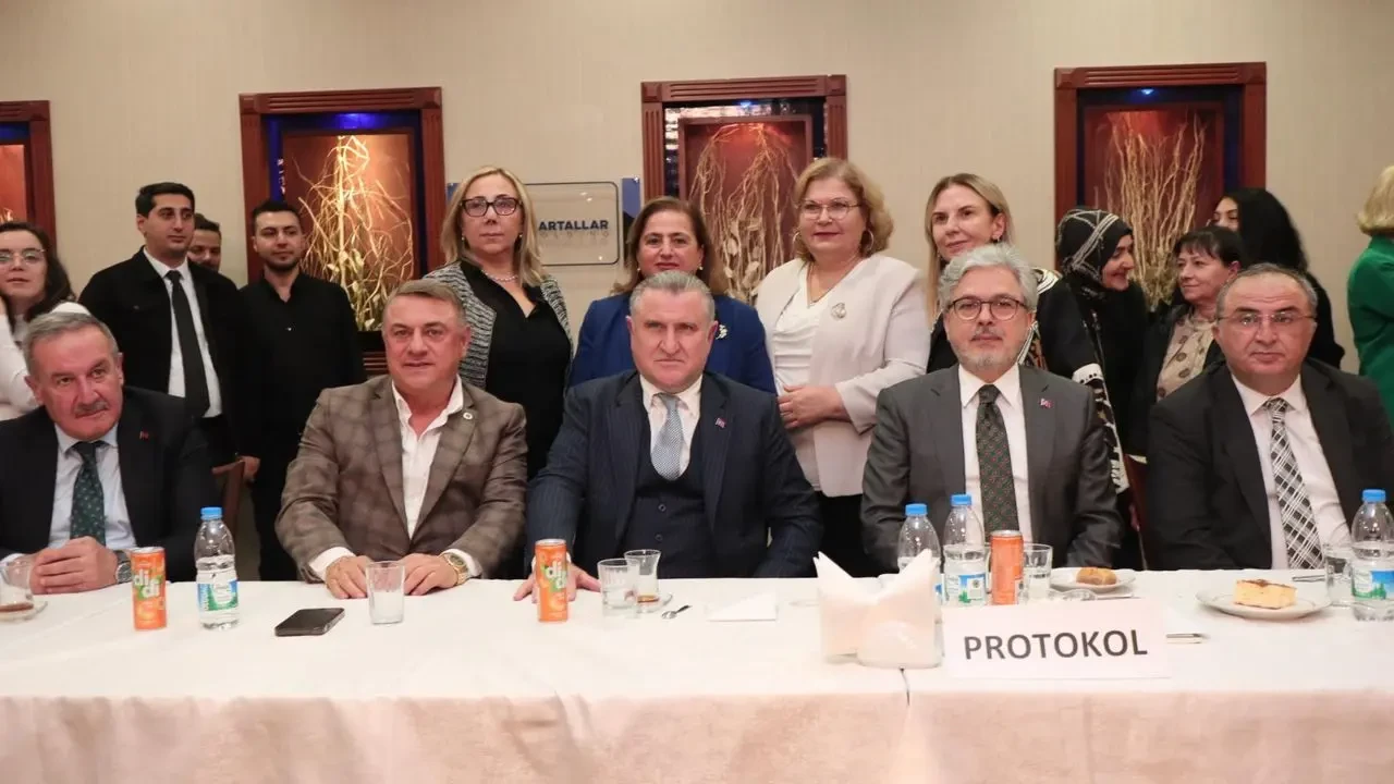 Ankara RİDEF, Başkent’te Rizeli öğretmeleri buluşturdu