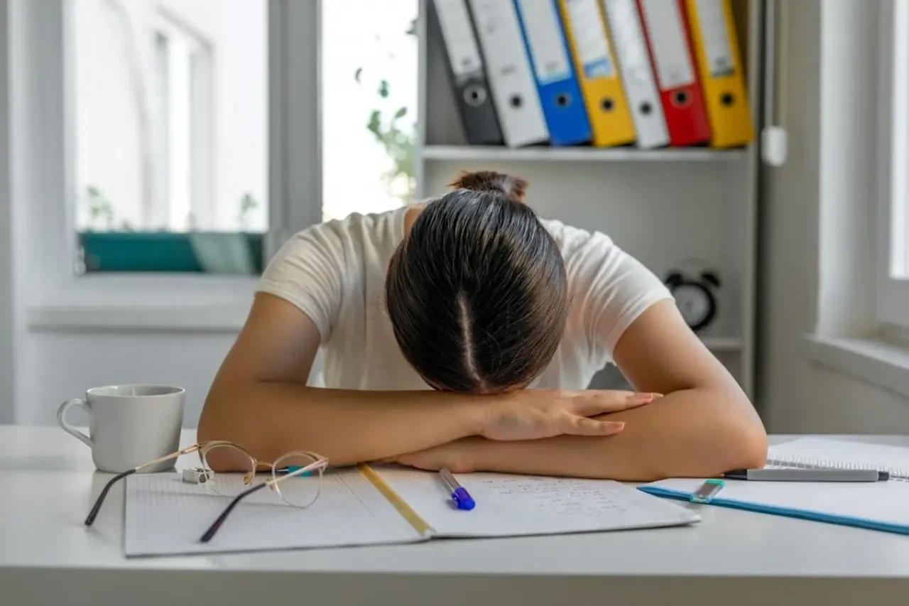Her zaman yorgun musunuz? Uzmanı 2 ciddi işareti açıkladı