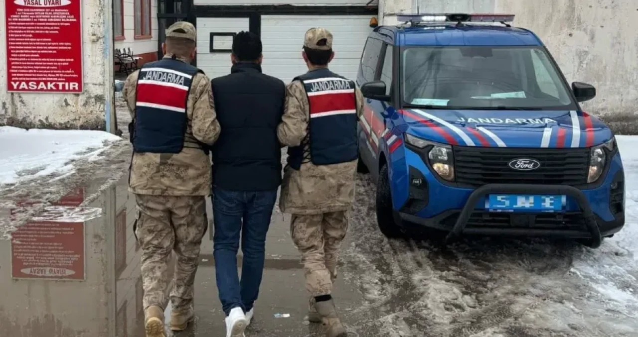 Erzurum Jandarma, Mart 2025'te 14 aranan şahsı yakalayarak asayişi güçlendirdi!