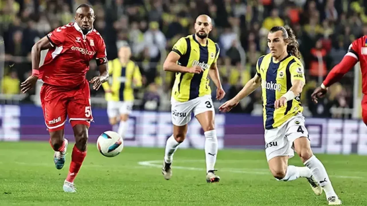Fenerbahçe-Sivasspor maçına bedava erişim arayışları artıyor, yasal yayın uyarısı geliyor!