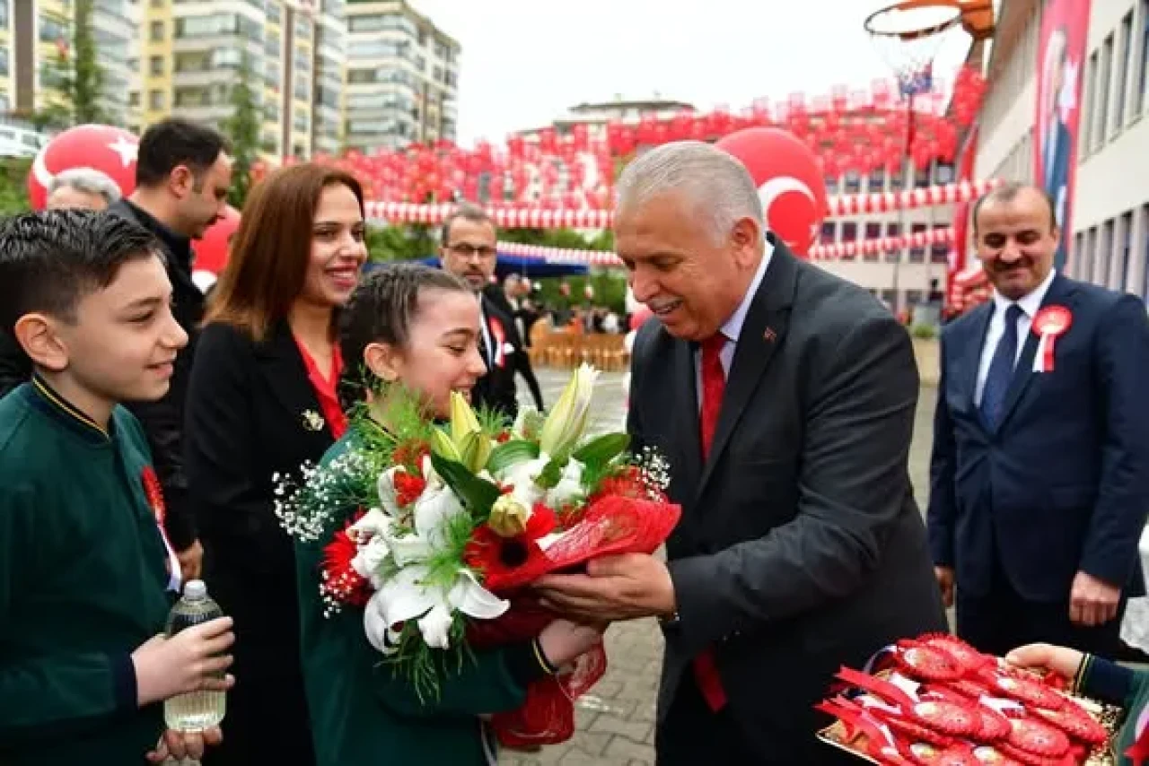 23 Nisan Trabzon’da Coşkuyla Kutlandı