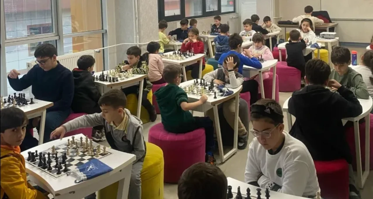 Satrancı Sevdiren Eğitimler: Gençlik ve Spor İl Müdürü'nden Zihinsel Gelişim Vurgusu!