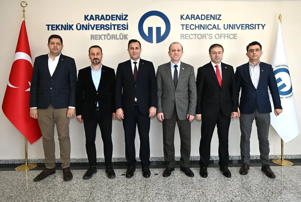 TCDD Genel Müdürü Ufuk Yalçın, KTÜ'de öğrencilere demiryolu deneyimlerini aktardı!
