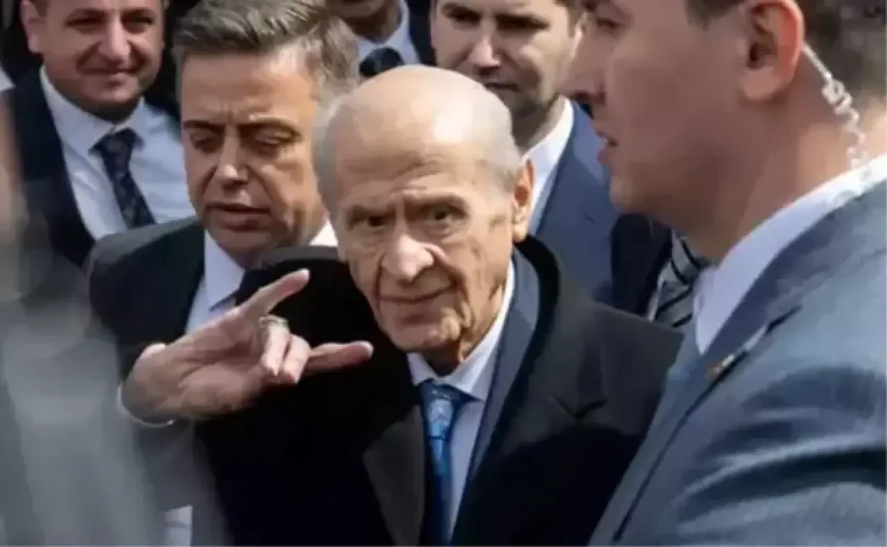 Bahçeli, erken seçime karşı: “Kimse imza toplayıp erken seçim hayalleri kurmasın”