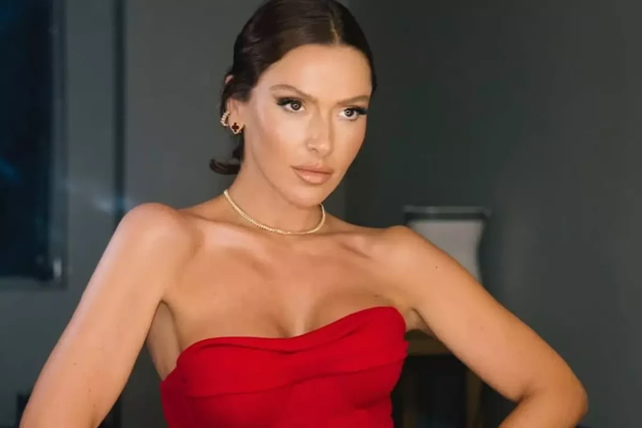 Hadise’den cesur paylaşım! “Kendi rolünü yarat” sözleri gündem oldu