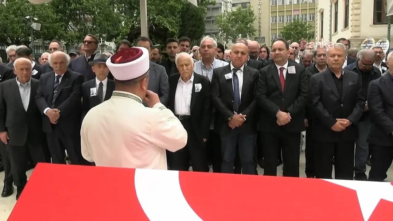 Eski Merkez Bankası Başkanı Rüşdü Saracoğlu son yolculuğuna uğurlandı