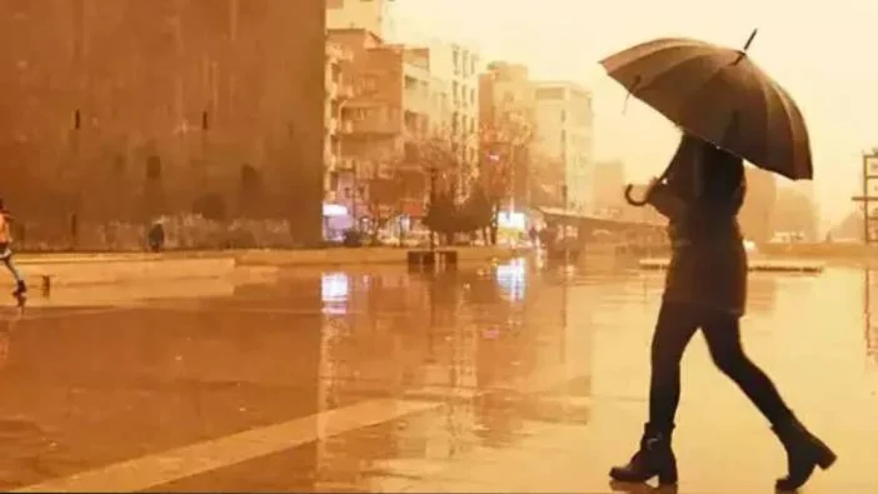 Meteoroloji saat vererek açıkladı: Çok kuvvetli sağanak bekleniyor... Toz taşınımına dikkat!