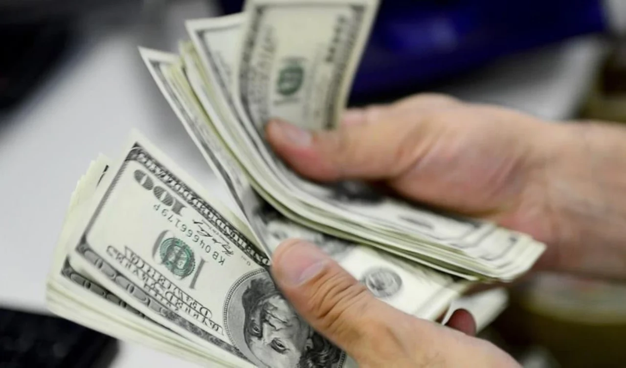 Dolar, Euro ve Sterlin bugün ne kadar? 23 Mayıs Cuma döviz kuru fiyatları