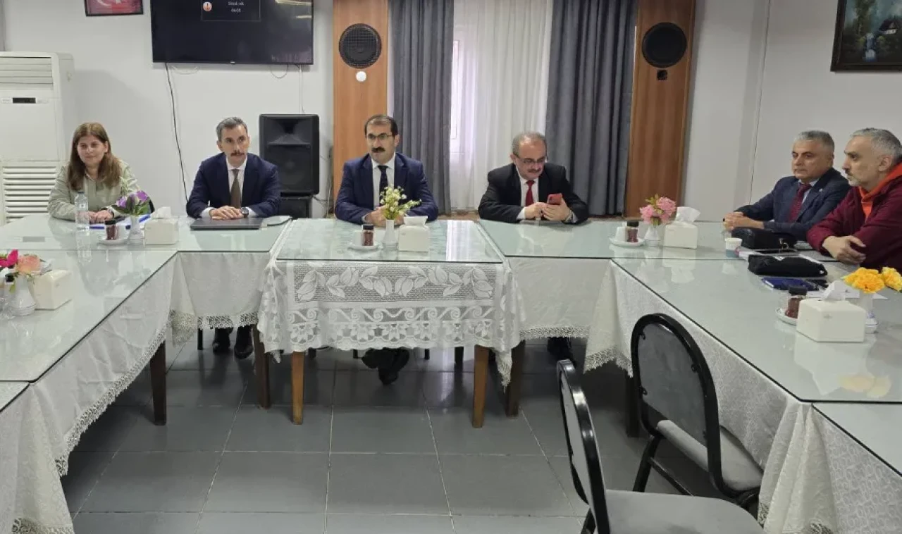 Artvin’de Hizmetiçi Eğitim Seminerleri Devam Ediyor