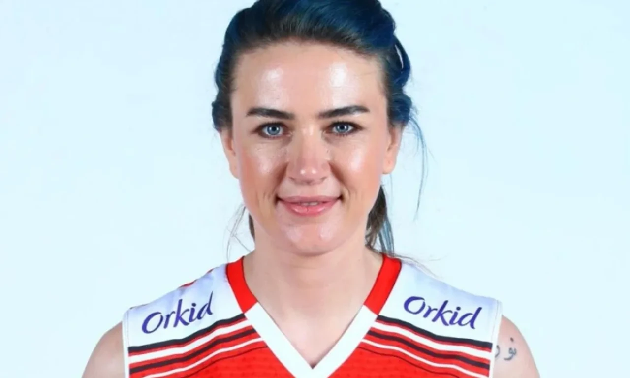 Meryem Boz: Voleyboldaki Başarıları ve Özel Hayatıyla Dikkat Çekiyor
