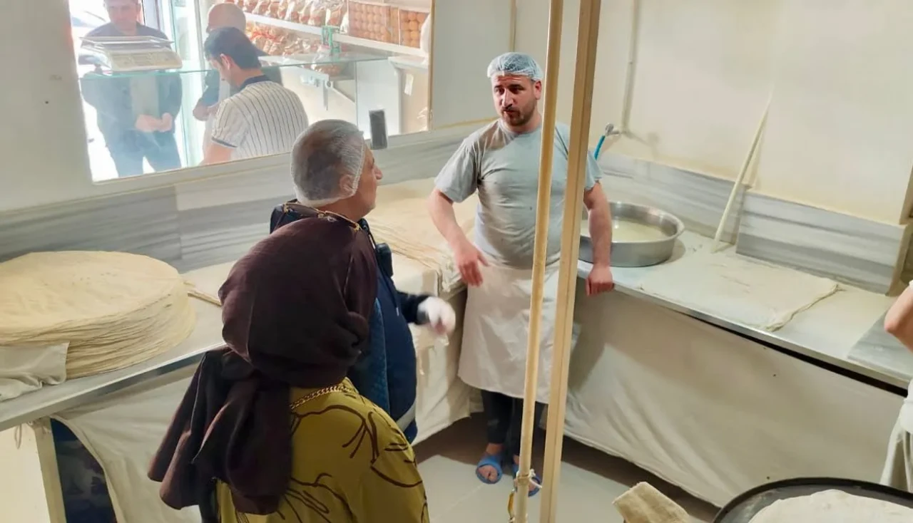 Van Büyükşehir Belediyesi’nden Tandır Evleri ve Yufkacı İşletmelerine Gıda Denetimi