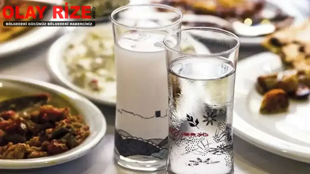 Rakı Fiyatları 2025! Yeni Rakı, Beylerbeyi Göbek Rakısı, Tekirdağ, Efe Rakı, Altınbaş, İzmir Rakısı Ne Kadar Oldu? 35’lik – 50’lik – 70’lik Güncel Liste