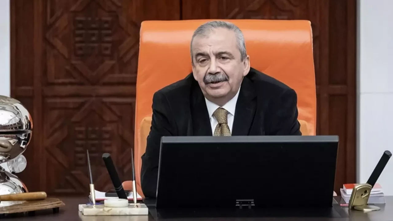 Sırrı Süreyya Önder hayatını kaybetti