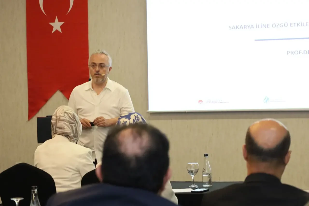 Sakarya'da İklim Değişikliği Toplantısı: Yerel Stratejiler Geliştiriliyor