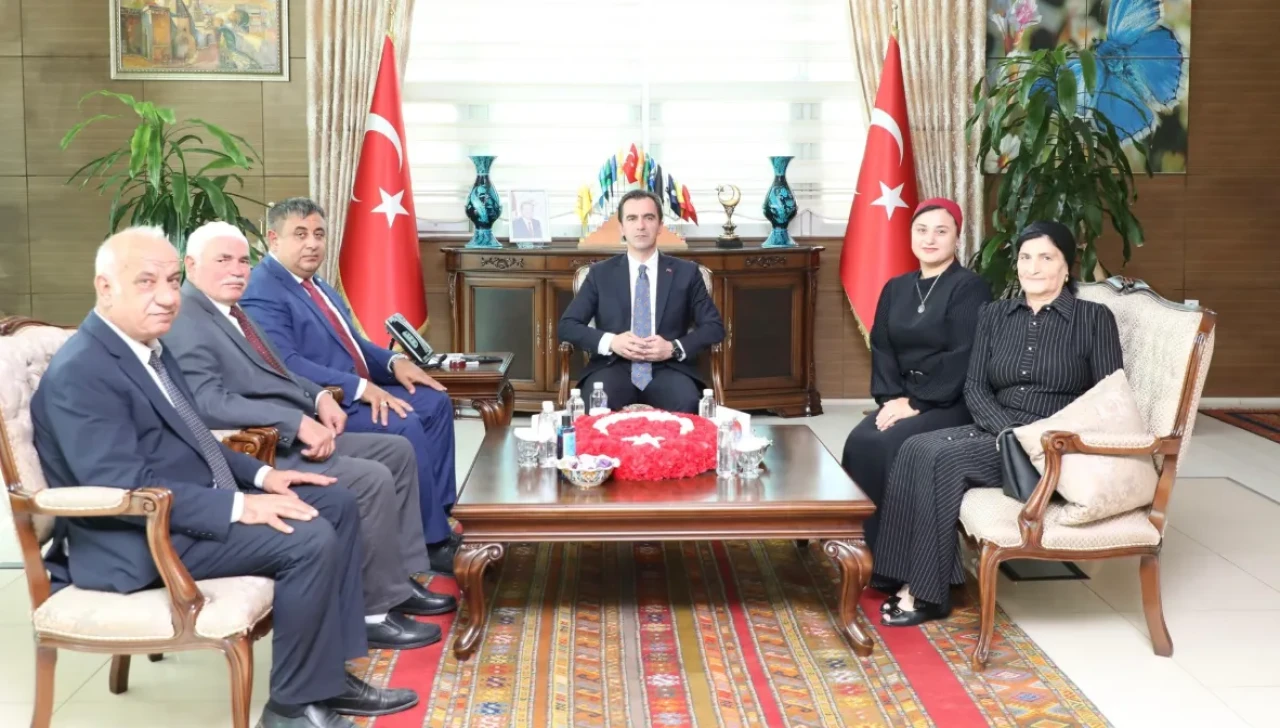 Ahıska Türklerinden Bitlis Valisi Ahmet Karakaya’ya Teşekkür Ziyareti