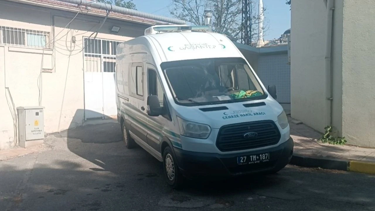 Hamile Kadın 3. Kattan Düştü, Aile Kocasından Şikayetçi Oldu