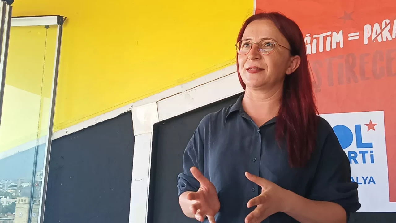 Eğitimde Kamusal ve Parasız Mücadele: SOL Parti Forumunda Önemli Duyurular Yapıldı