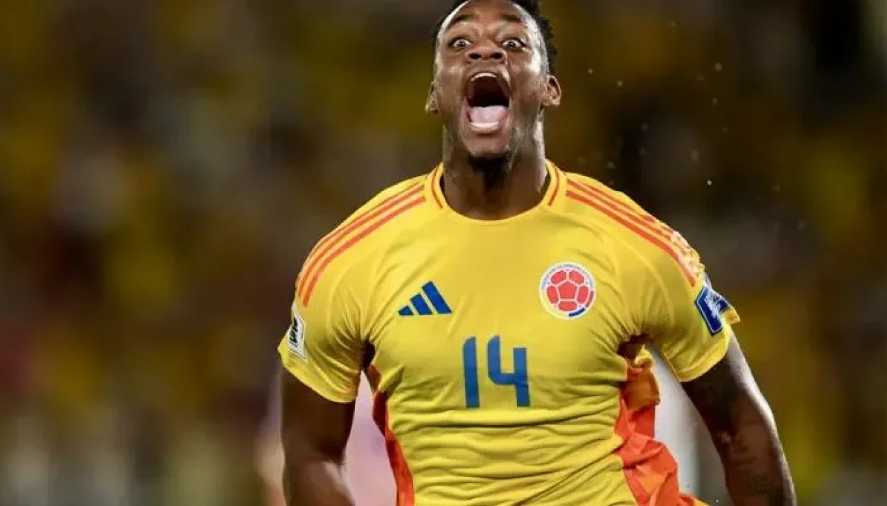 Fenerbahçe, Jhon Duran transferinde anlaşmaya vardı, resmi açıklama bekleniyor!