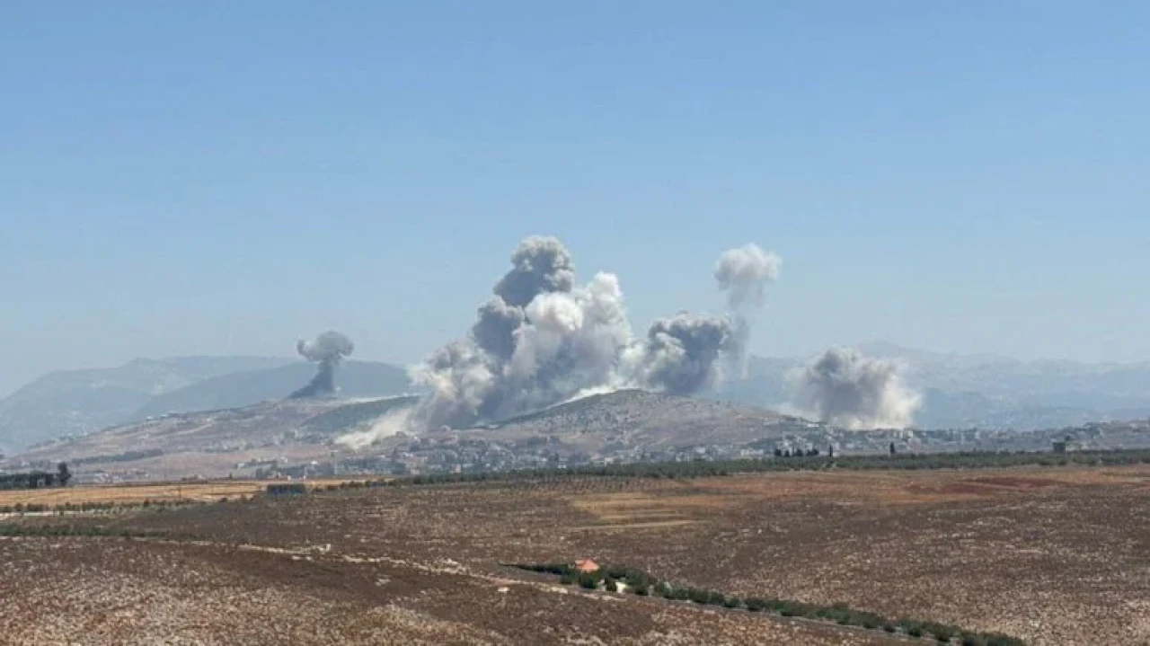 İsrail, Lübnan'ın Nebatiye bölgesine hava saldırısı düzenledi