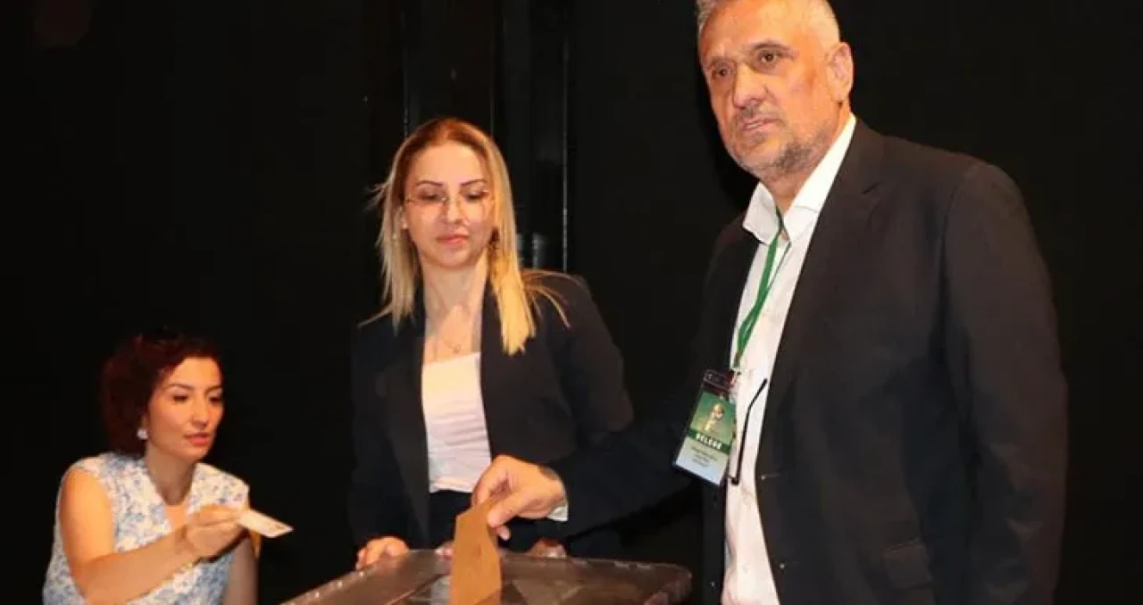 Öz Gıda İş Sendikası Doğu Karadeniz yeni başkanı Orhan Topaloğlu oldu, kurumsal adımlar atılıyor