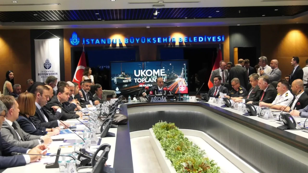 İstanbul'da toplu ulaşım zammı reddedildi, 500 T hattı değişiyor