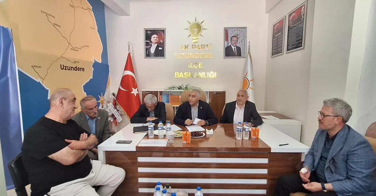 Erzurum Büyükşehir Belediyesi, Uzundere muhtarlarıyla ihtiyaçları masaya yatırdı
