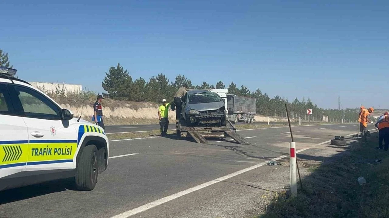 Nevşehir'de trafik kazası: Sürücü hayatını kaybetti, 2 yaşındaki bebek yaralı