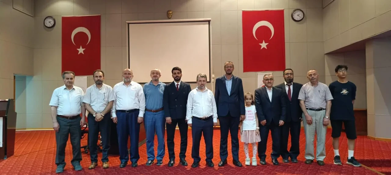 Din Görevlileri Yarışmasında Bayram Birinci, Mehmet Ali Şal İkinci Oldu