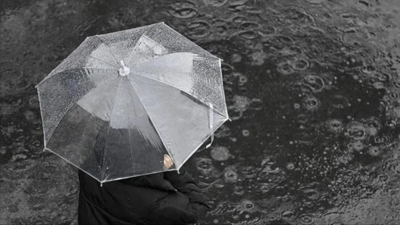 Doğu Karadeniz'de kuvvetli yağış uyarısı: Ani sel ve rüzgara karşı tedbirli olun!