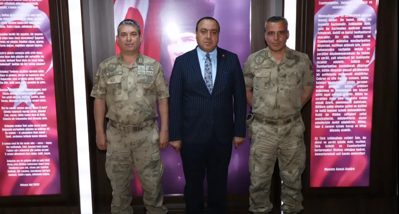 Narman Belediye Başkanı Kınalı’dan Jandarma Komutanlarına Teşekkür ve Tebrik