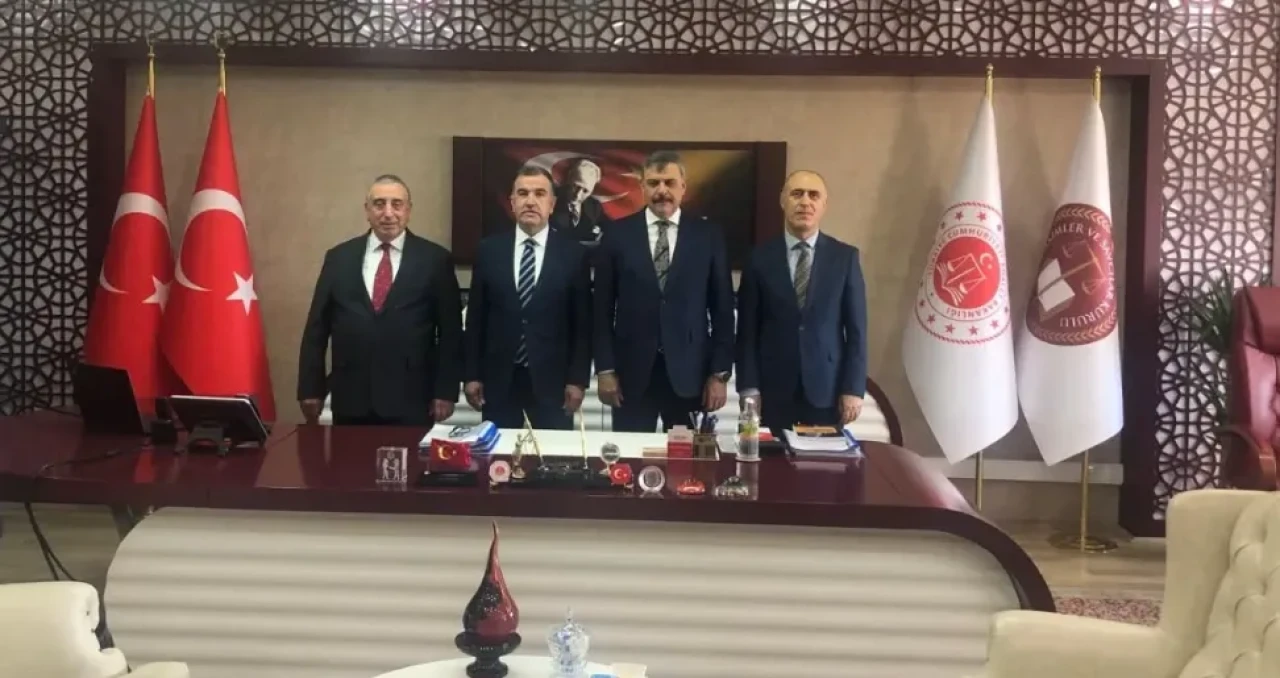 Vali Mustafa Eldivan’dan Erzurum Adliye Heyetine Ziyaret