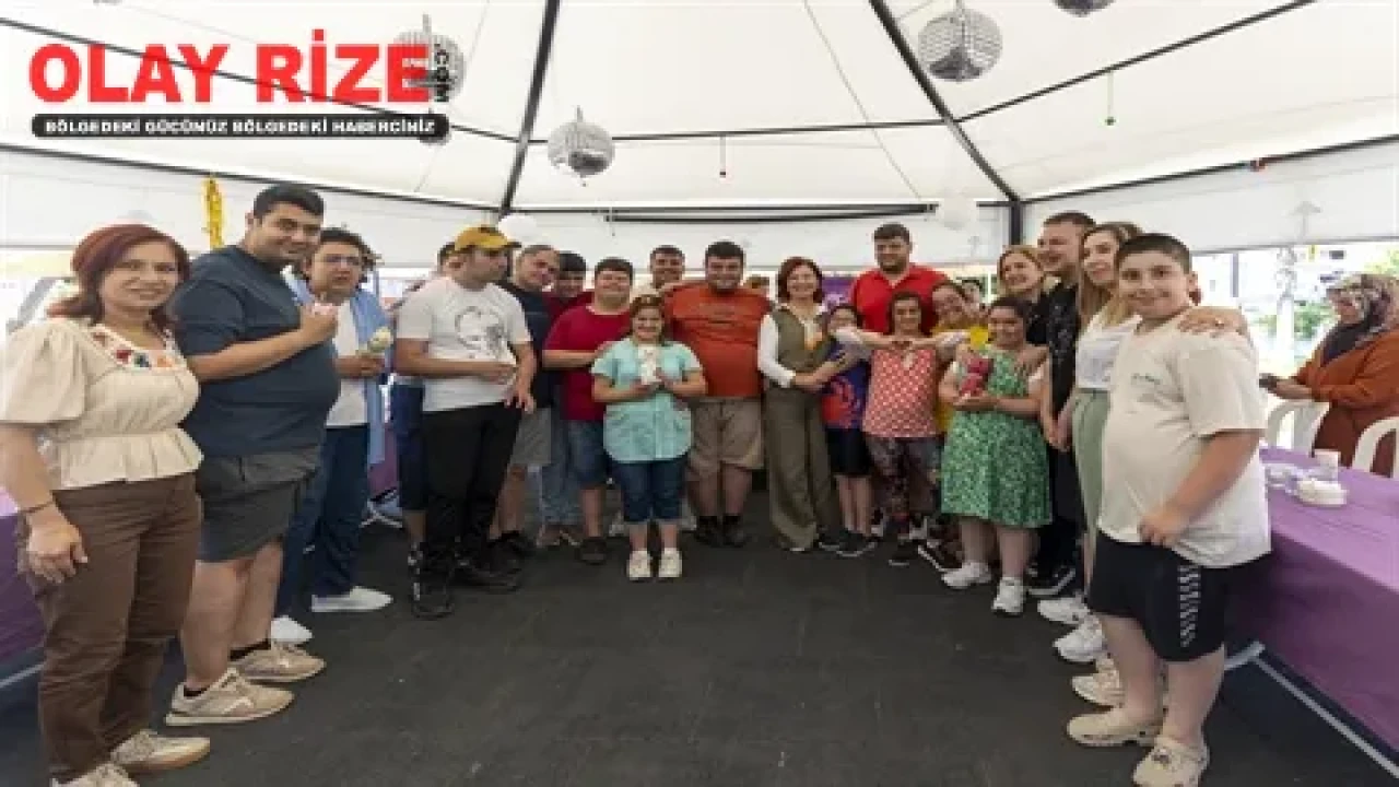 Engelsiz Yaşam Parkı'nda annelere oyuncak yapım atölyesi ile sosyalleşme fırsatı sunuldu