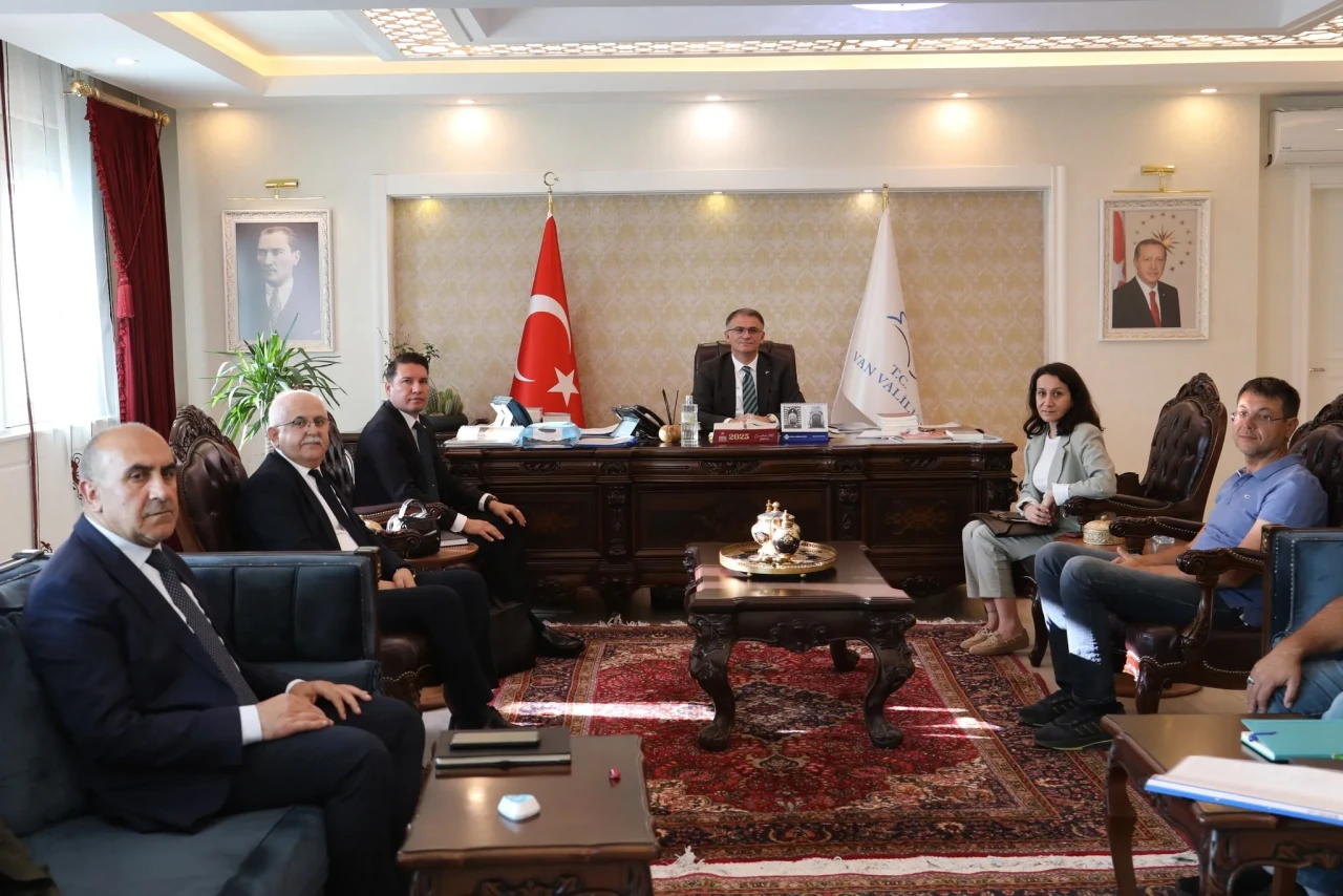 Van Valiliği'nden Su Ürünleri Yatırımcılarına Destek