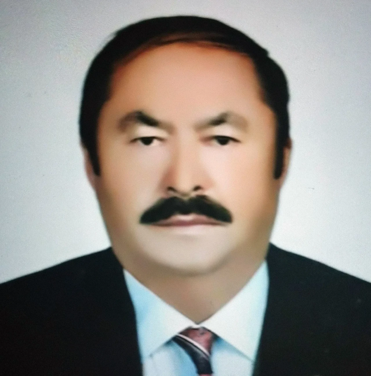 Eski muhtar Hasan Yamaç arı sokmasından hayatını kaybetti, cenazesi bugün defnedilecek
