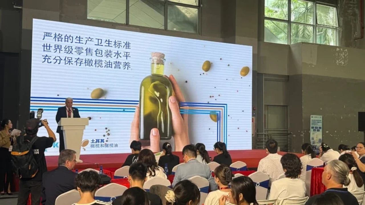 Türk zeytinyağı sektörü, Çin'e 10 bin ton ihracat hedefliyor.