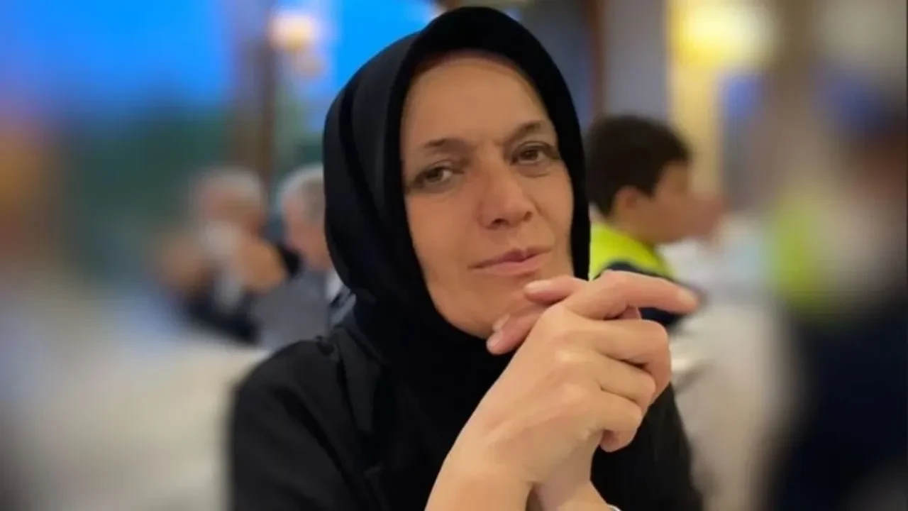 Feyyaz Şerifoğlu'nun annesi düğününde gözyaşlarıyla gündem oldu!