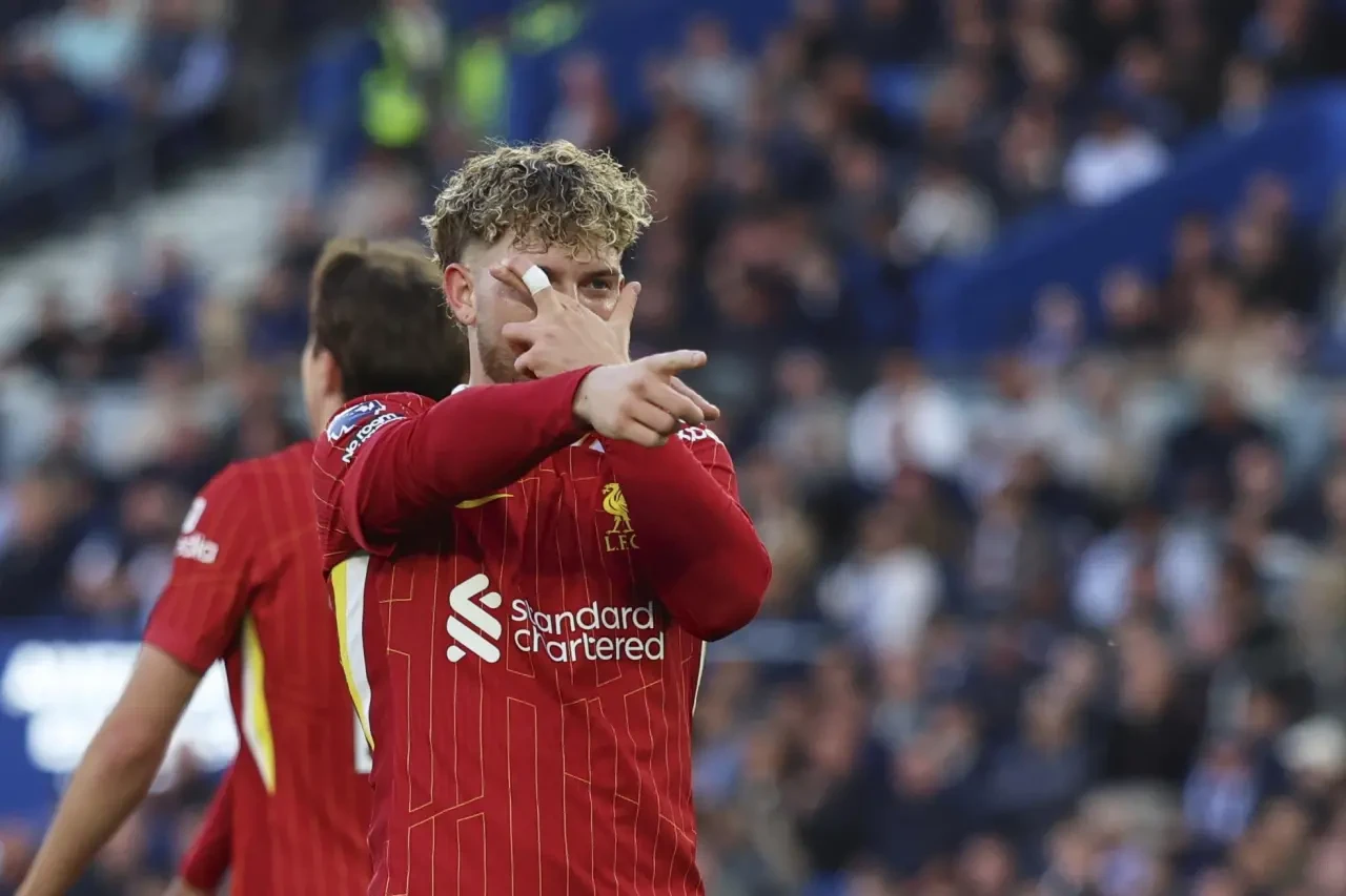 Brighton, Harvey Elliott transferi için Liverpool ile pazarlıklara başladı