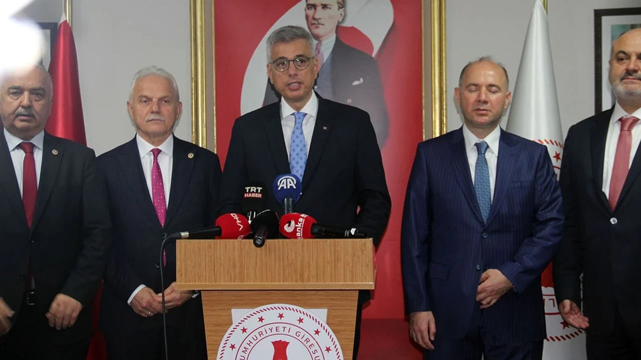 Sağlık Bakanı Memişoğlu Giresun'da Sigara İle Mücadele Seferberliği Başlattı