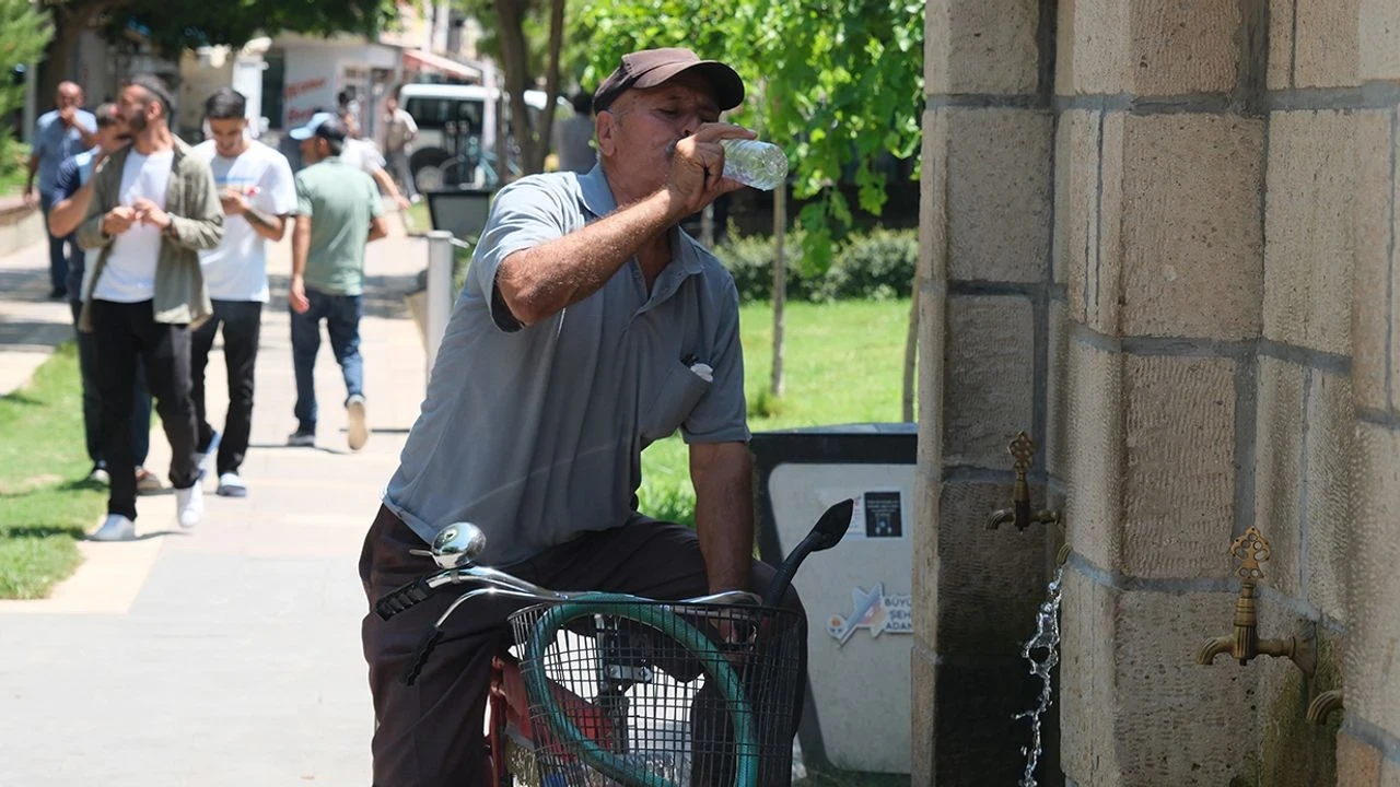 Adana'da Sıcak Hava Tehlikesi: Uzmanlar Sağlık İçin Uyarıyor