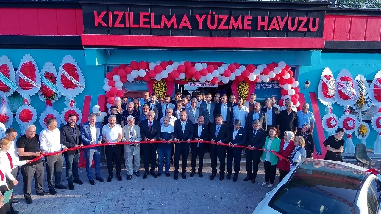 Gaziantep’te Kızılelma Yüzme Havuzu Açıldı: Spor, Kültür ve Dayanışma Merkezi