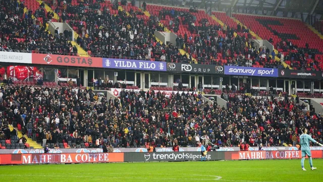 TFF, 2025-2026 sezonu için çipli kimlik kartıyla stadyum girişini kolaylaştırıyor