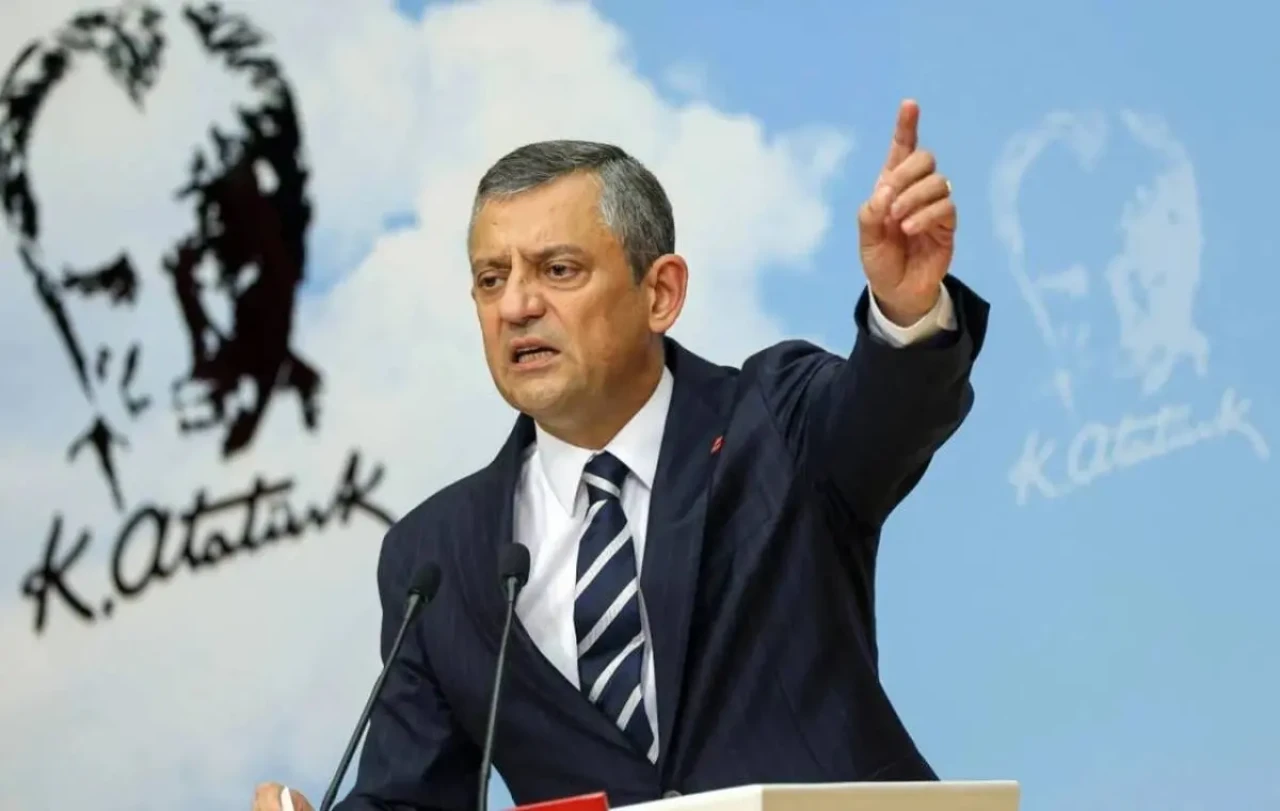 Özgür Özel'e ikinci fezleke: Siyasi baskı iddiaları ve Meclis süreci gündemde