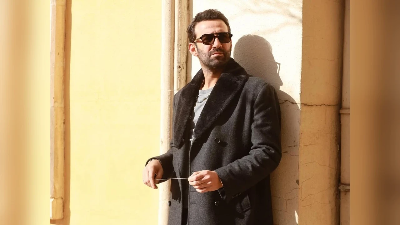 Ferit Kaya'nın babası ve kökeni gizemini koruyor, ailesi hakkında bilgiler sınırlı kalıyor.