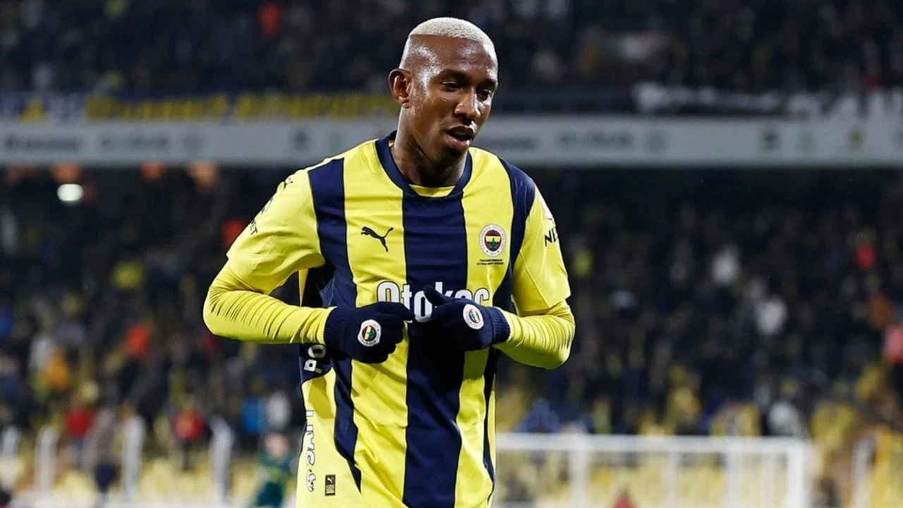 Talisca, Fenerbahçe'nin Portekiz kampına sakatlık nedeniyle katılamayacak